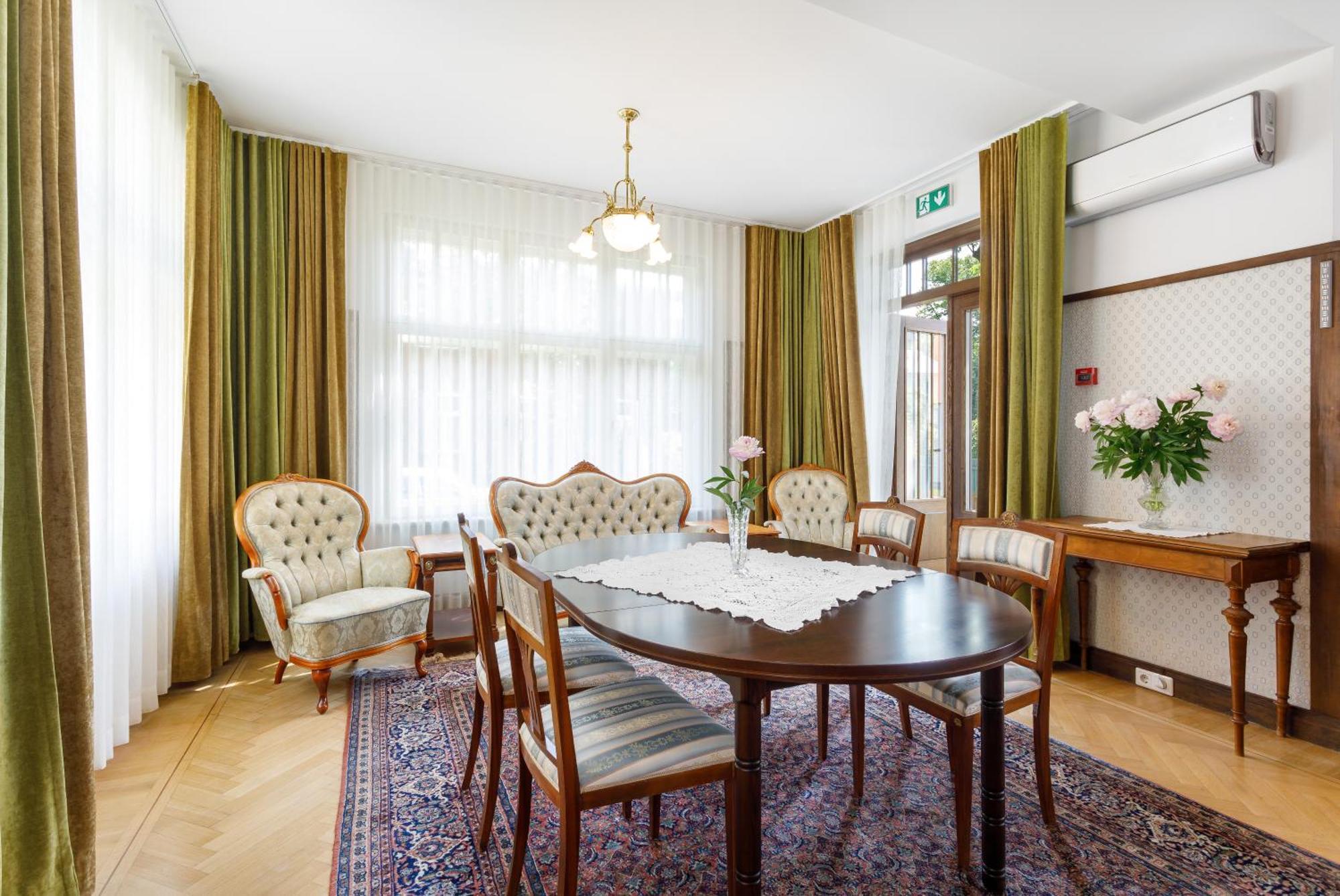 Villa Meri Пярну Экстерьер фото